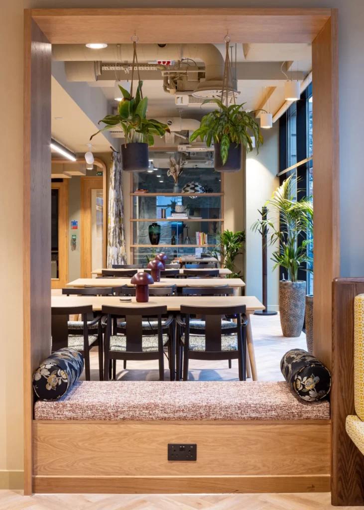Flexible Workspace Landmark
